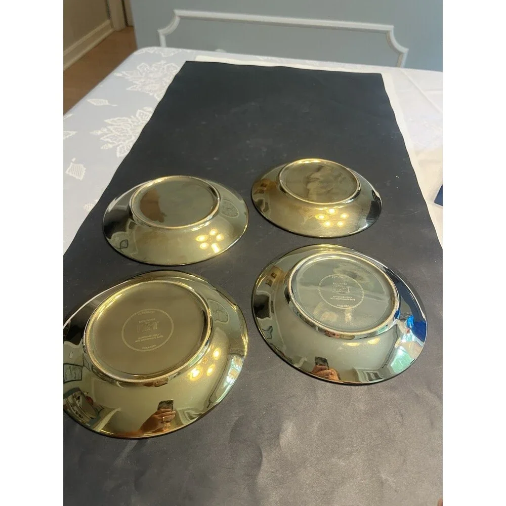 Pier 1 Imports White & Gold Appetizers / Dessert Plates 4pc New in Box
